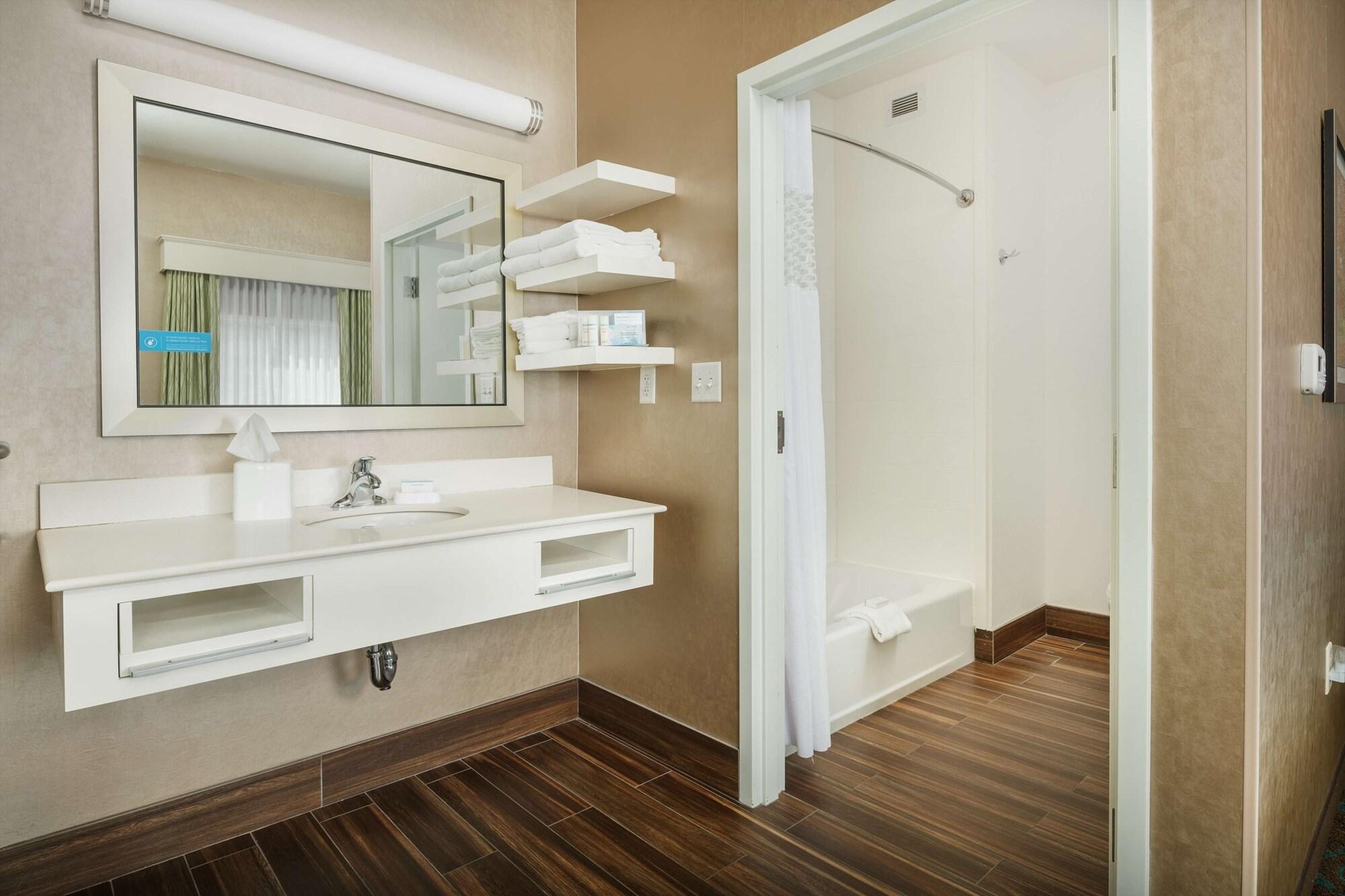 Hampton Inn&Suites Portland/Hillsboro-Evergreen Park Buitenkant foto